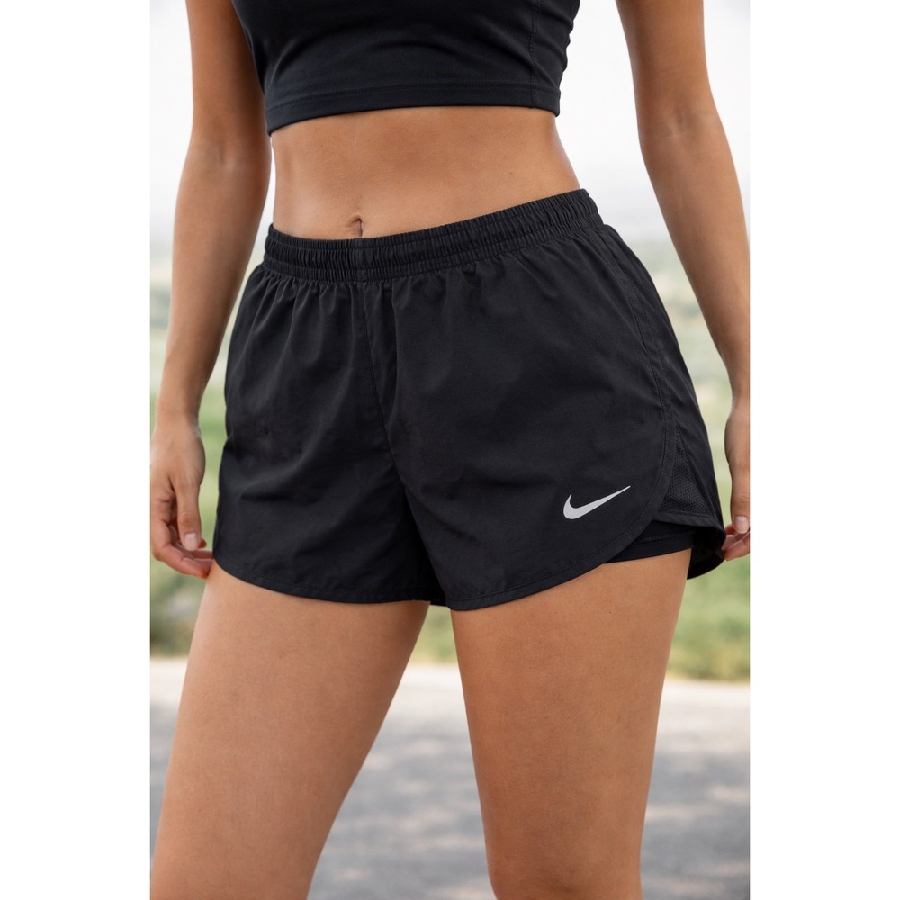 Nike Dri-FIT Women Black 2-in-1 Running Shorts Mesh Panels Back Zip Pocket S